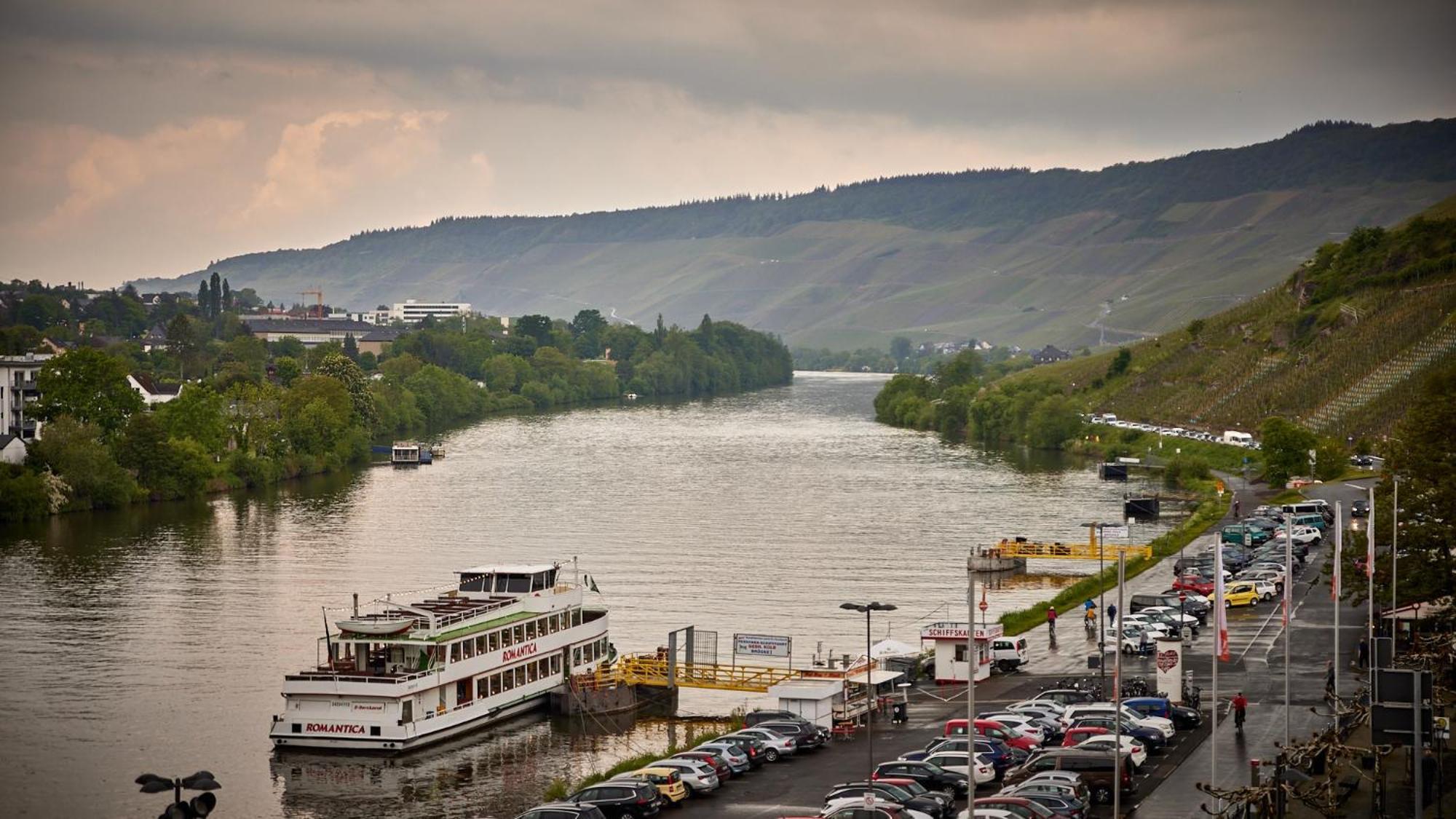 Moselhotel Roemischer Kaiser Bernkastel-Kues Luaran gambar