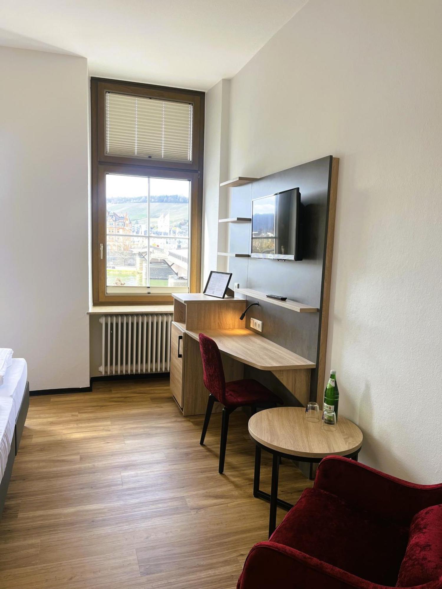 Moselhotel Roemischer Kaiser Bernkastel-Kues Luaran gambar